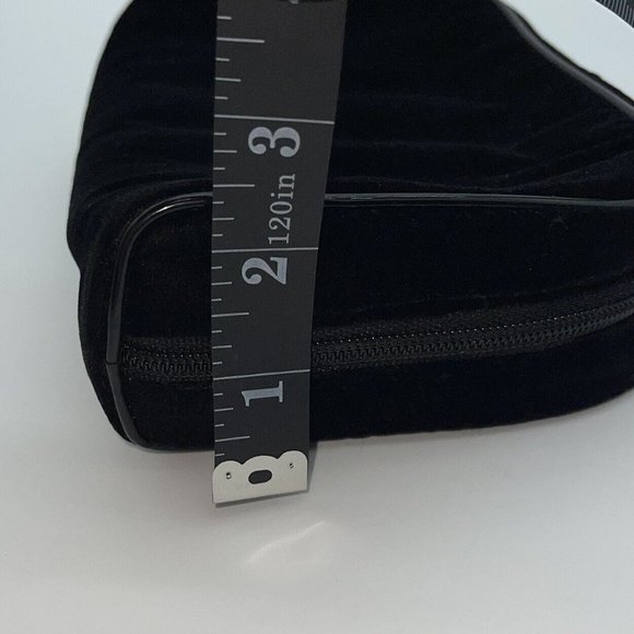 Chanel Parfums Black Velvet Travel Case Makeup Toiletry Bag 9x6" - Picture 12 of 12